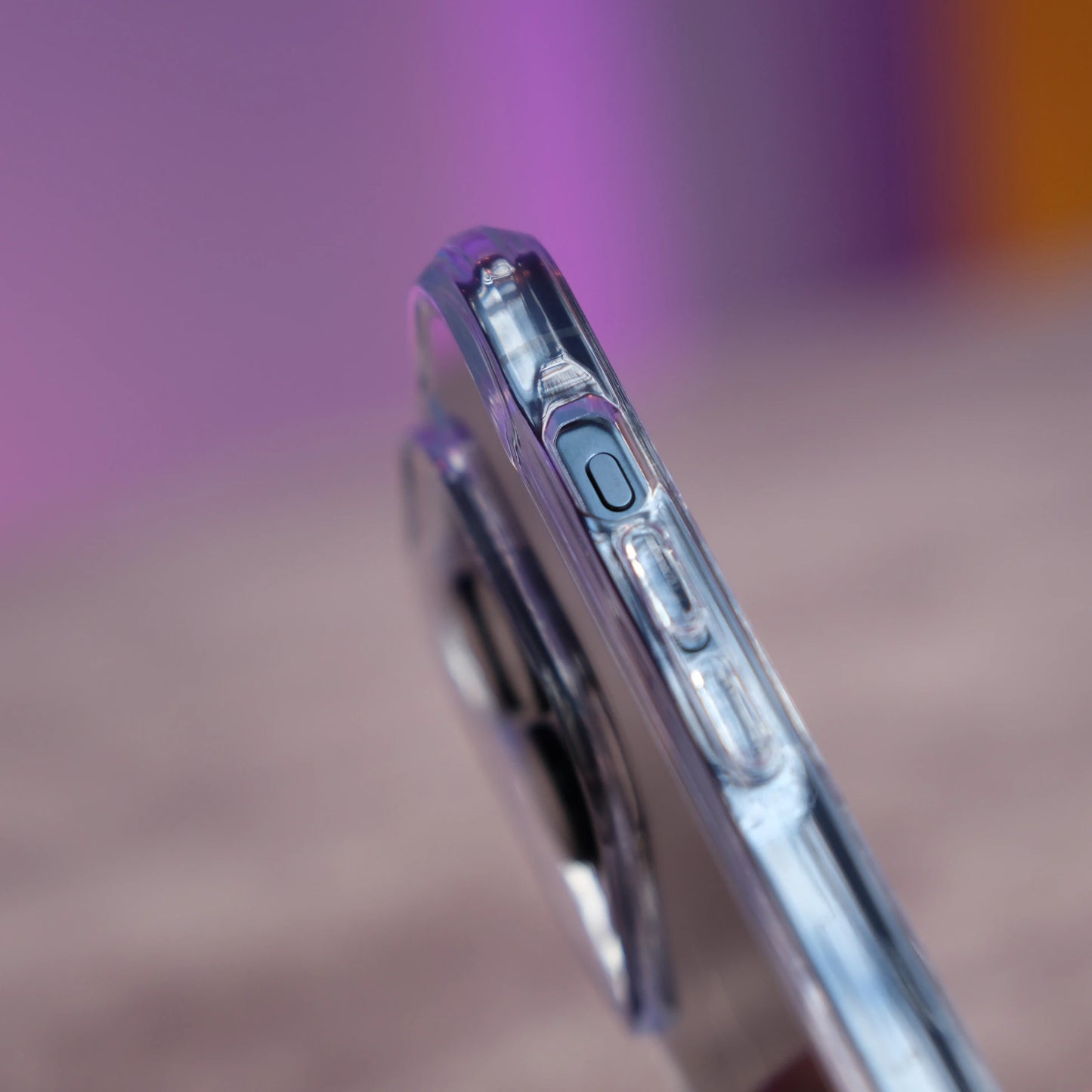 iPhone 17 için T-Max kılıf