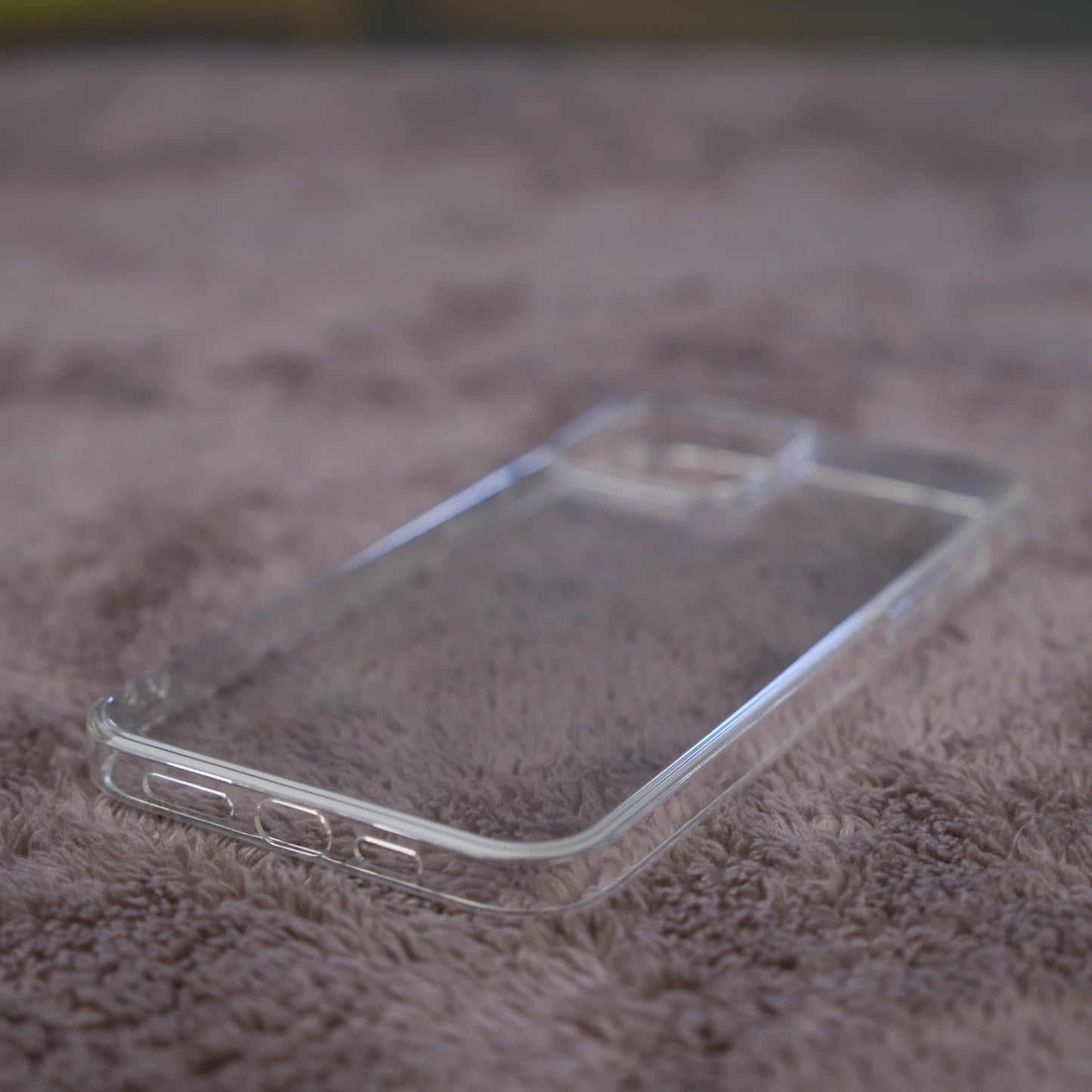 iPhone 13 Pro Max için Şeffaf Kılıf