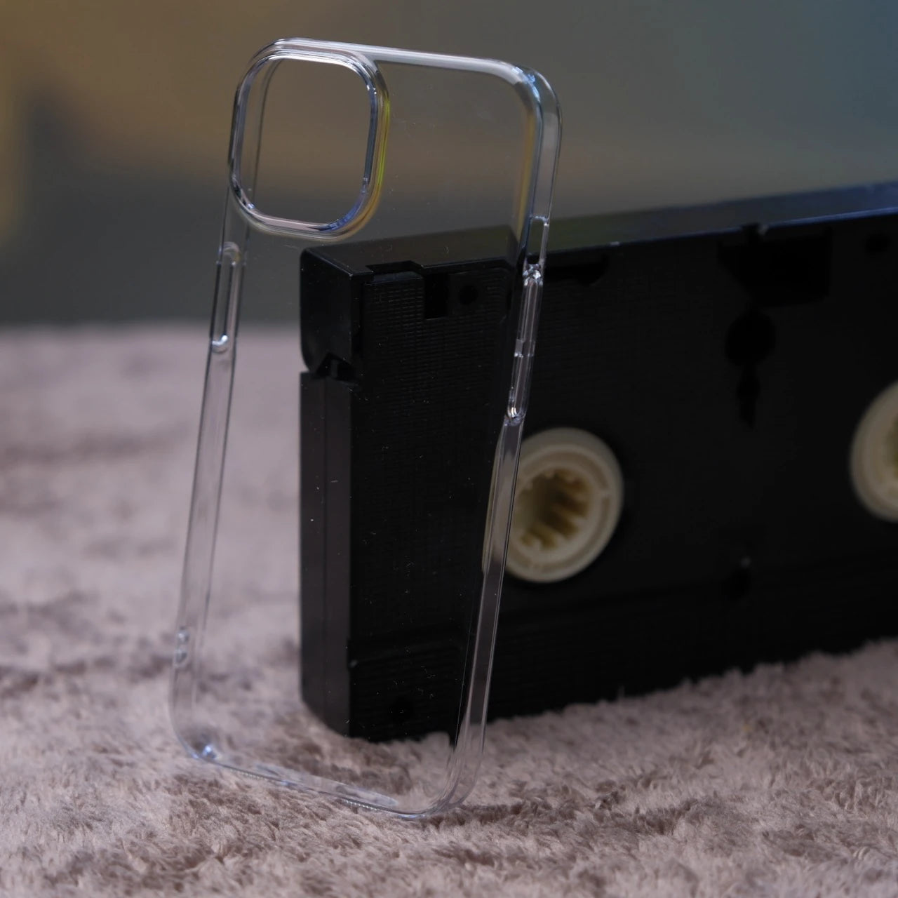 iPhone 14 için Sararmayan We Are Clean Kılıf