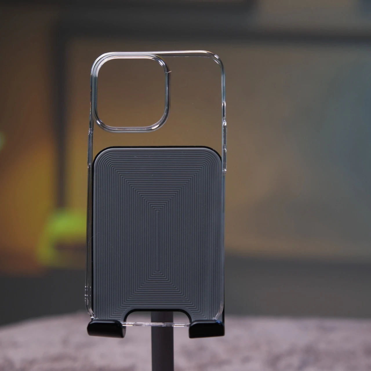 iPhone 13 Pro için Sararmayan We Are Clean Kılıf