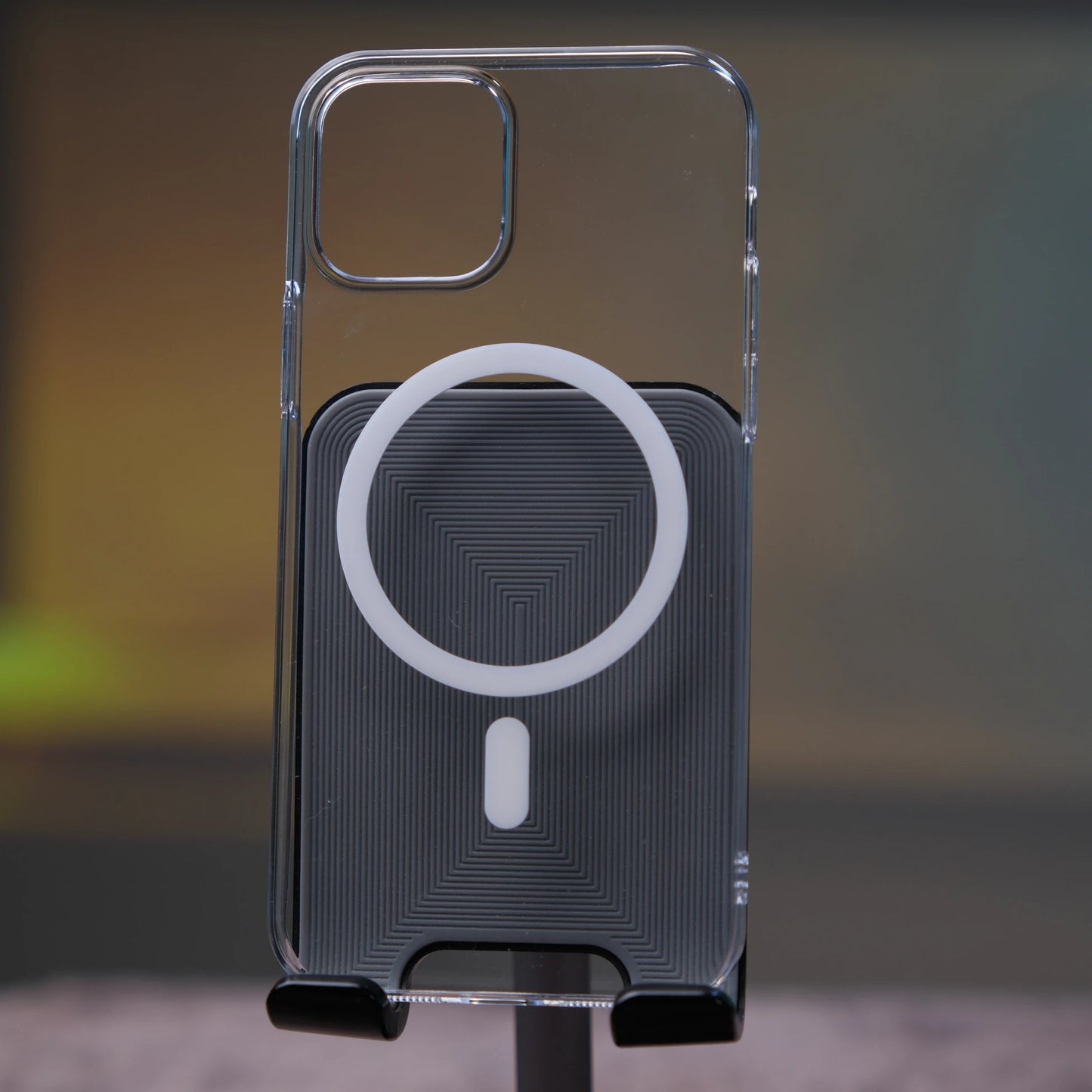 iPhone 12 için Sararmayan We Are Clean Kılıf