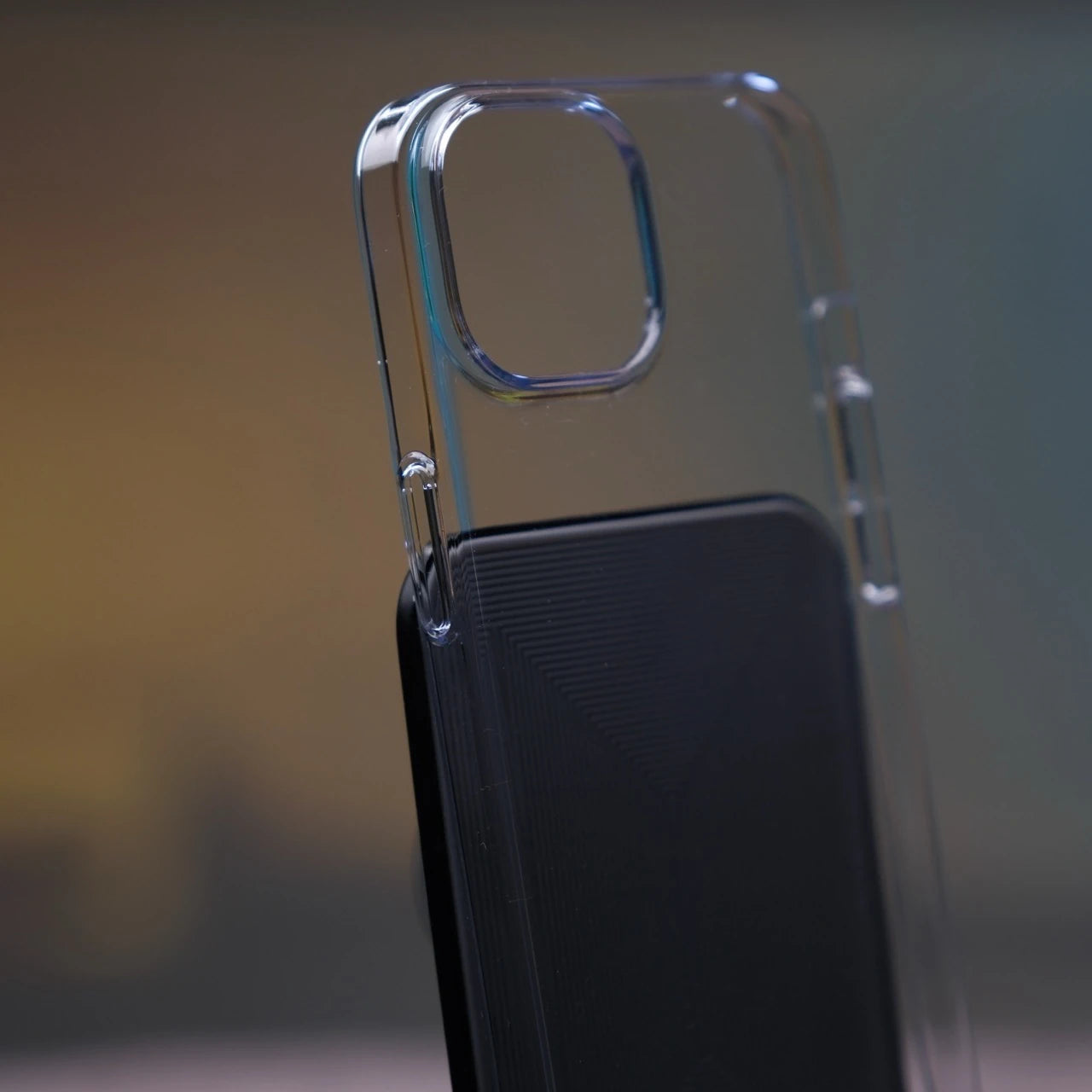 iPhone 15 Plus için Sararmayan We Are Clean Kılıf