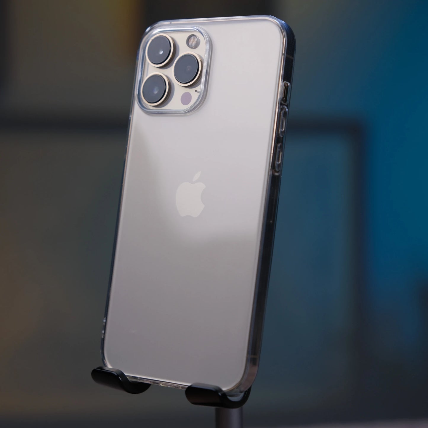 iPhone 13 Pro Max için Şeffaf Kılıf