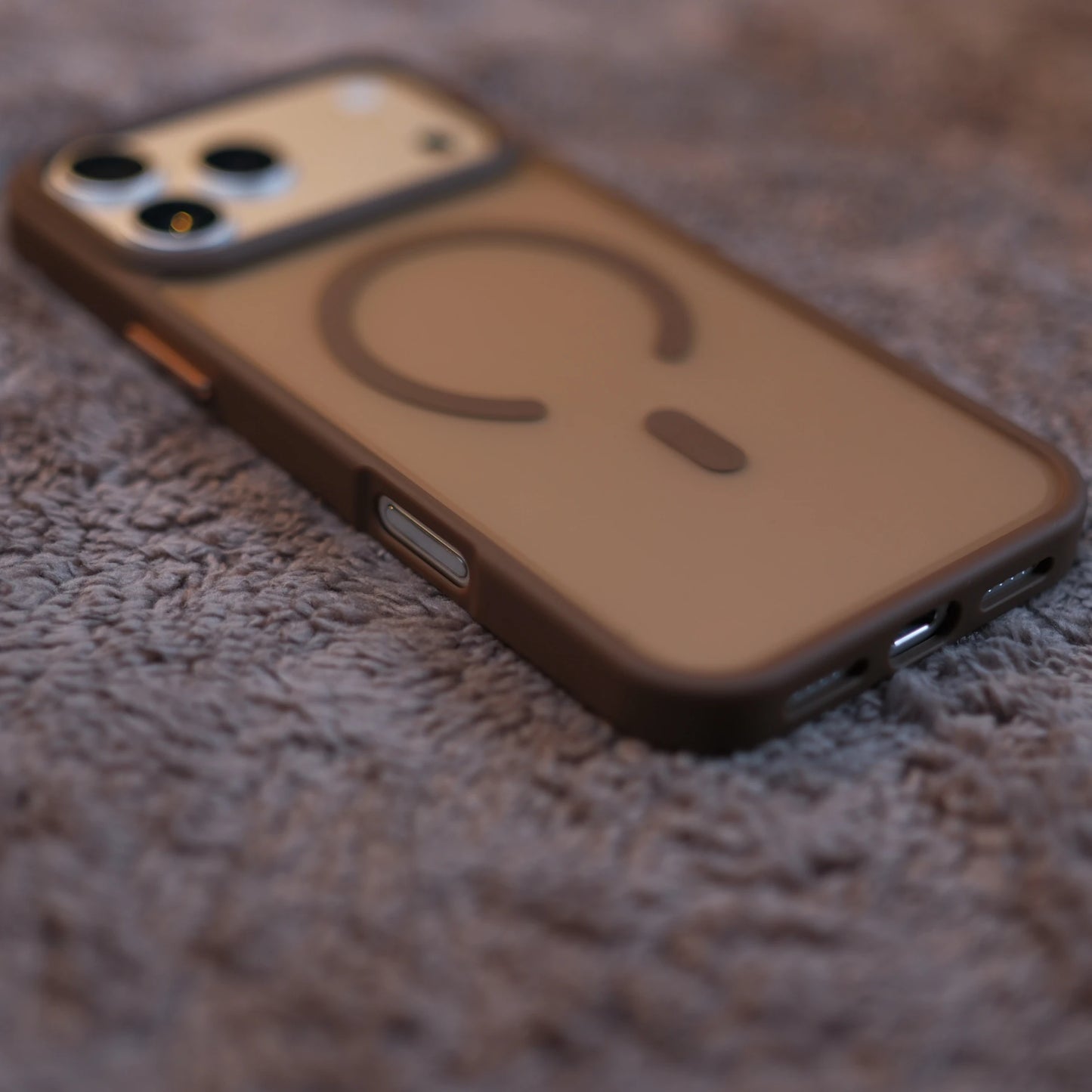 iPhone 17 Pro İçin Sio Kılıf