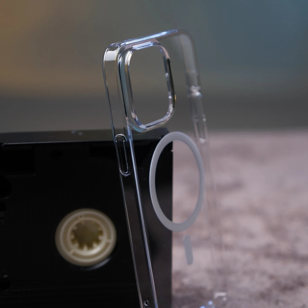 iPhone 16 Pro için Sararmayan We Are Clean Kılıf