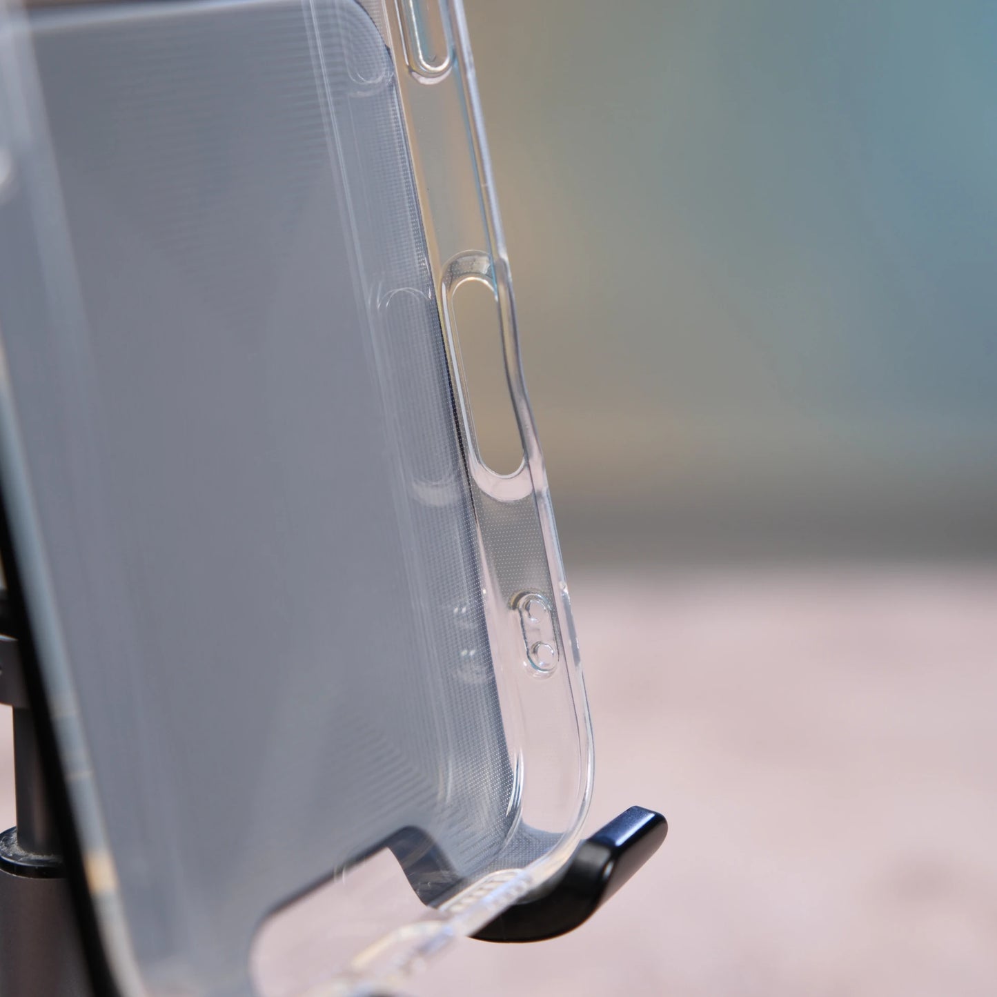 iPhone 16 için Şeffaf Kılıf