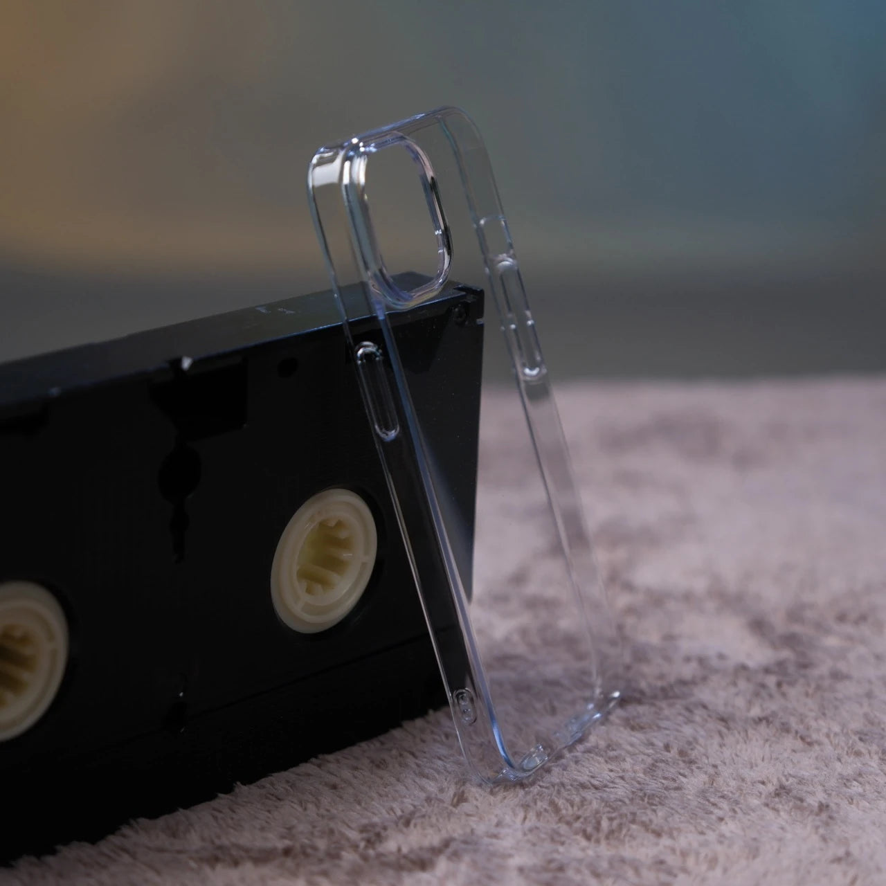 iPhone 14 için Sararmayan We Are Clean Kılıf