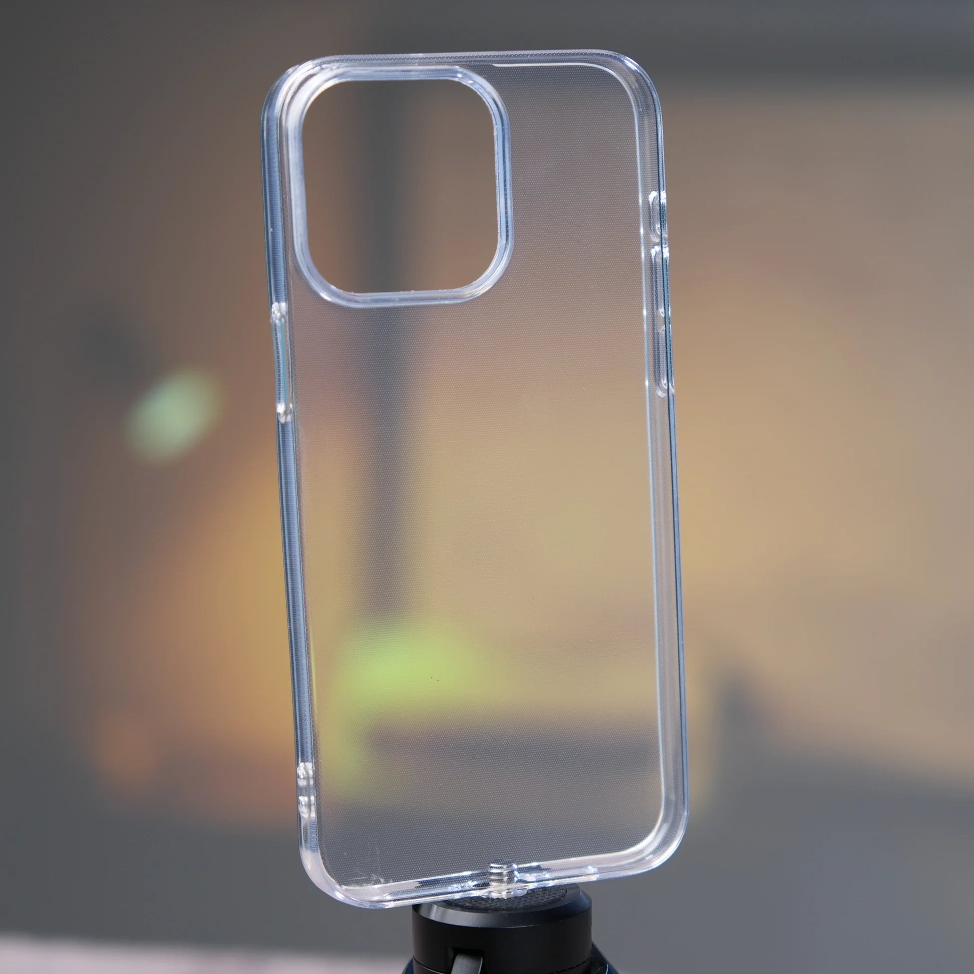 iPhone 16 Pro Max için Şeffaf Kılıf