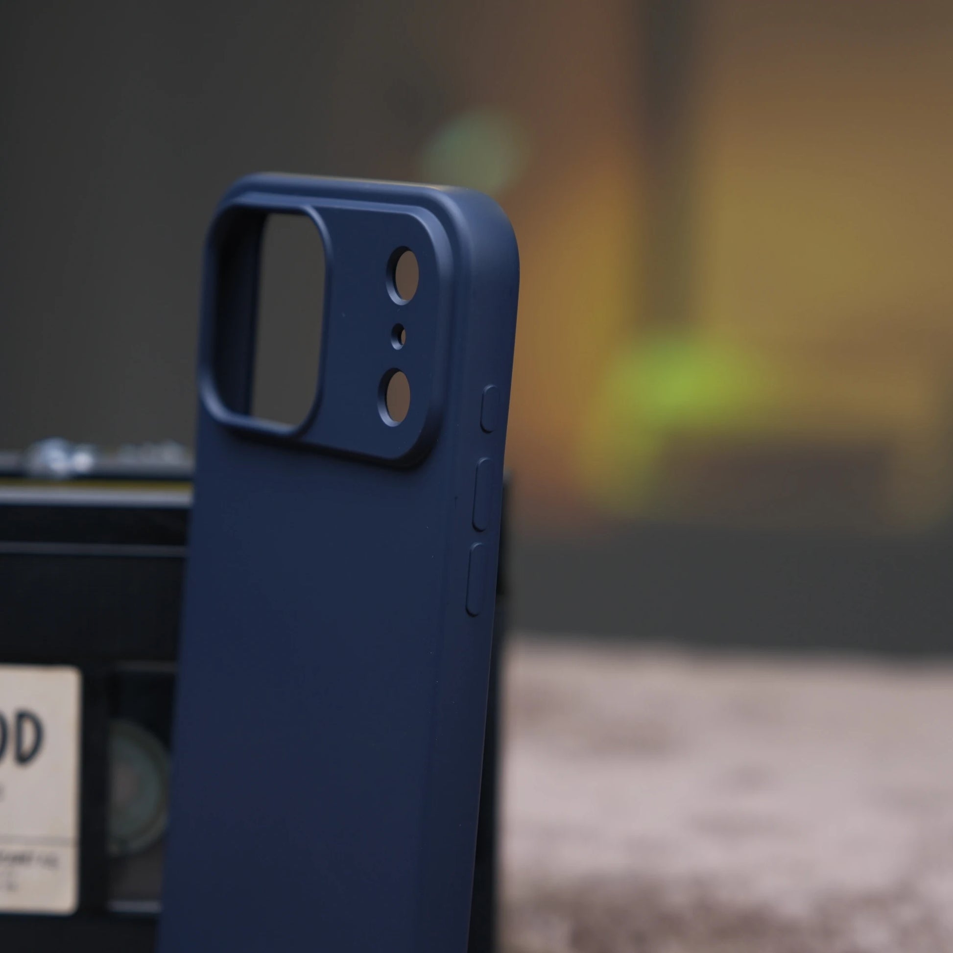 iPhone 15 için Renkli Silikon Mara Lansman Kılıf