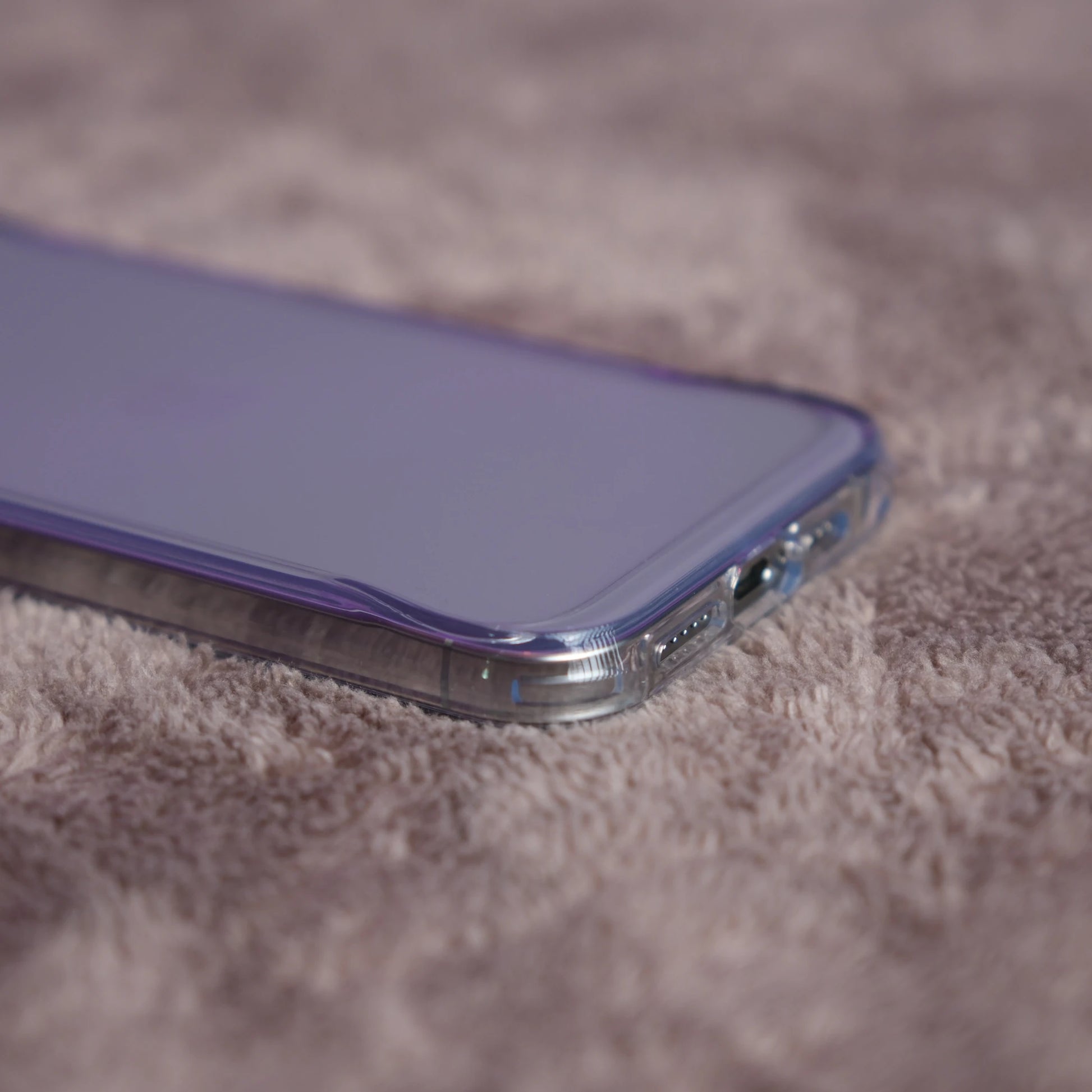 iPhone 13 Pro Max için T-Max kılıf