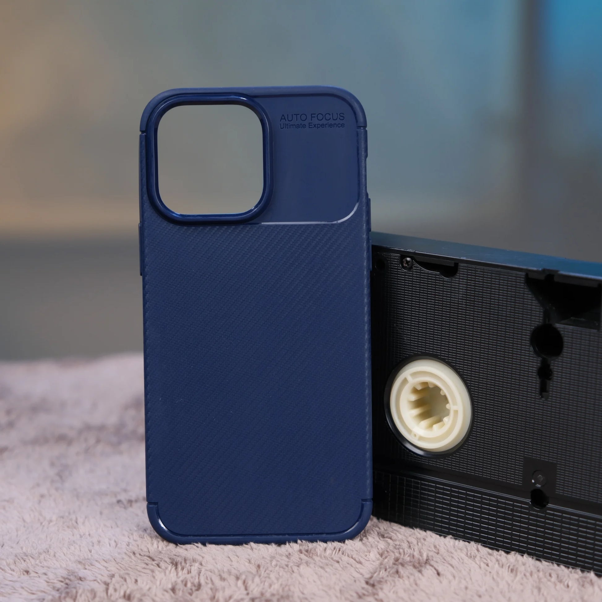 iPhone 16 Pro için Negro Kılıf