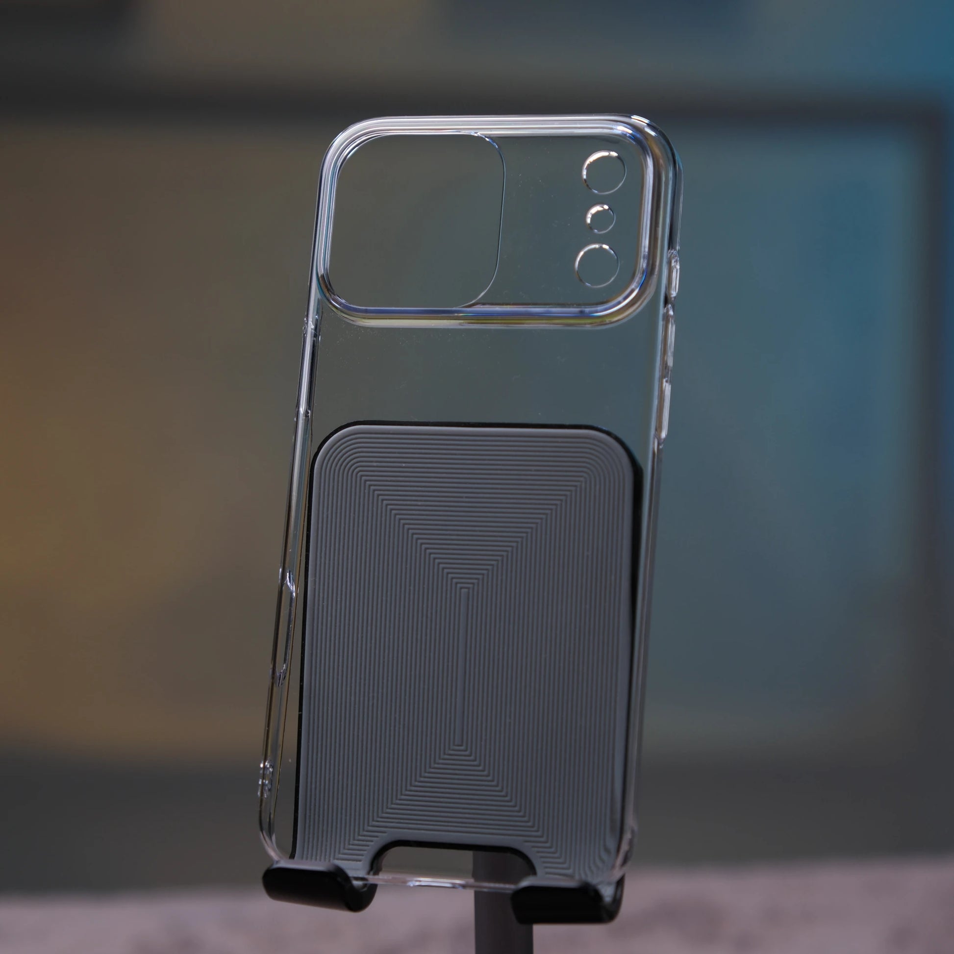 iPhone 17 Pro Max için Sararmayan We Are Clean Kılıf