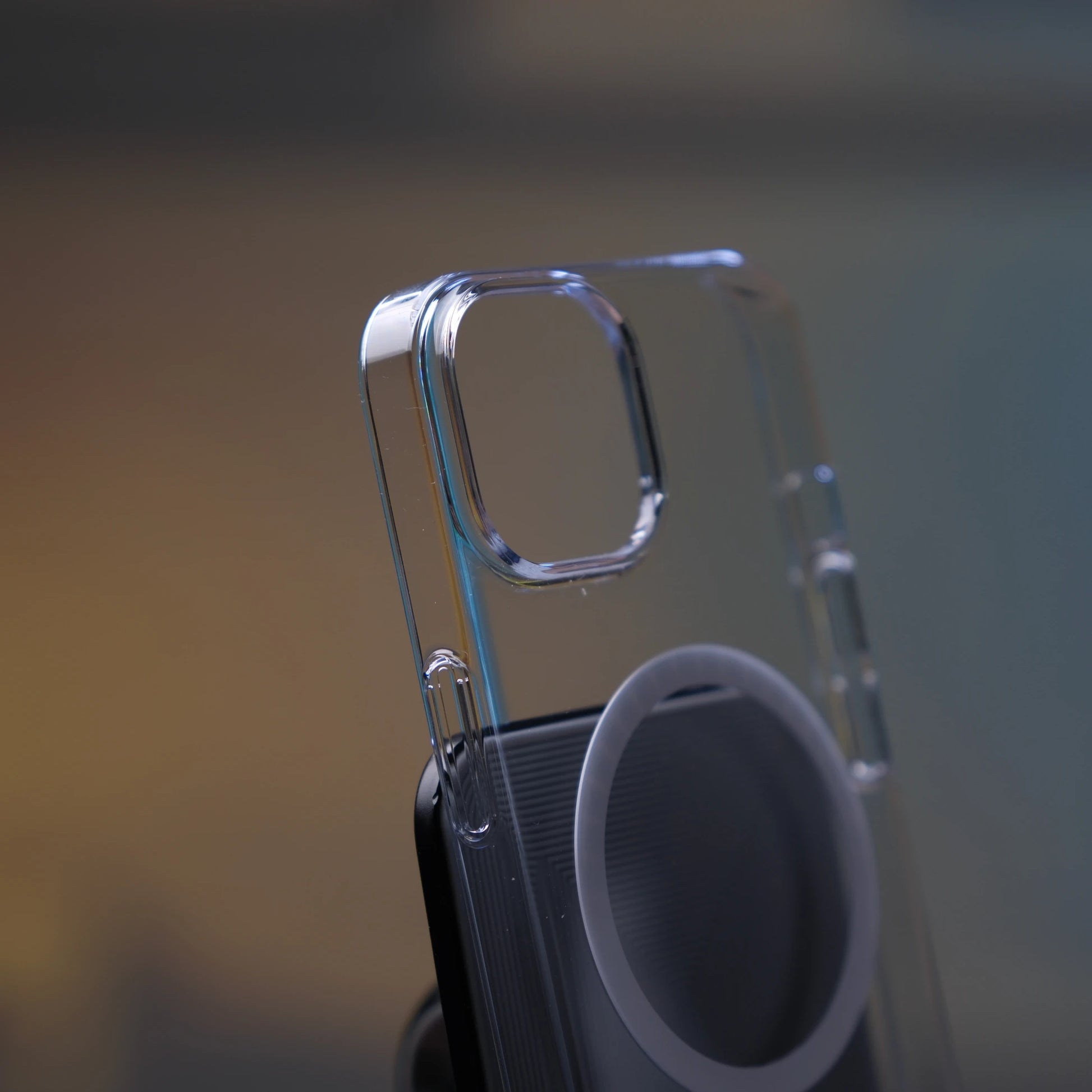 iPhone 14 için Sararmayan We Are Clean Kılıf