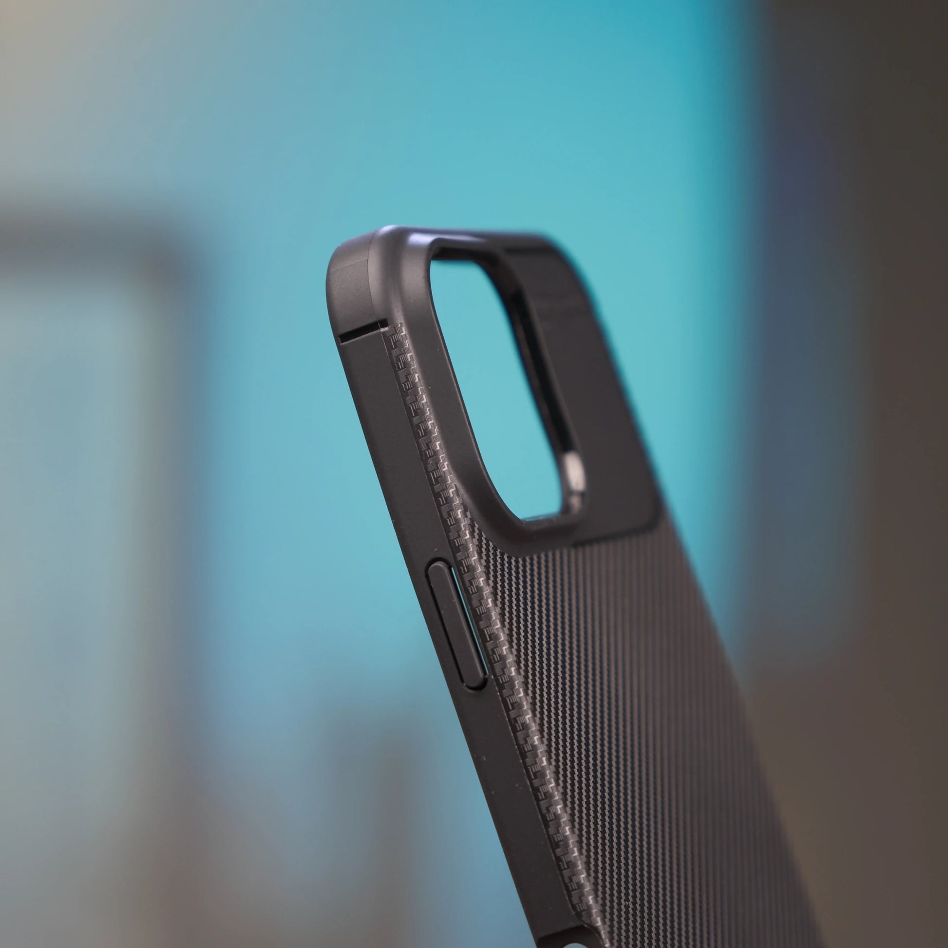 iPhone 16 Pro için Negro Kılıf