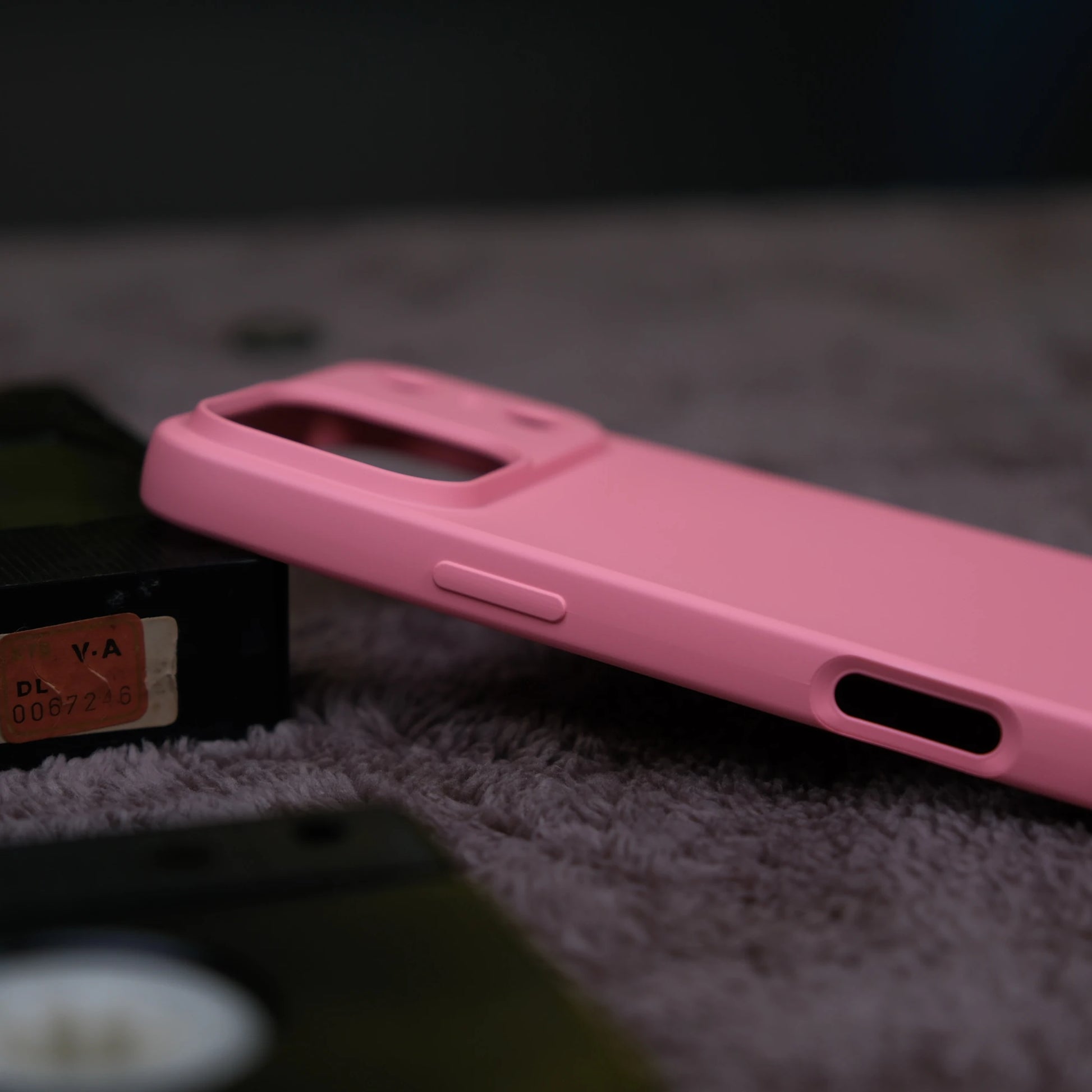 iPhone 16 için Renkli Silikon Mara Lansman Kılıf