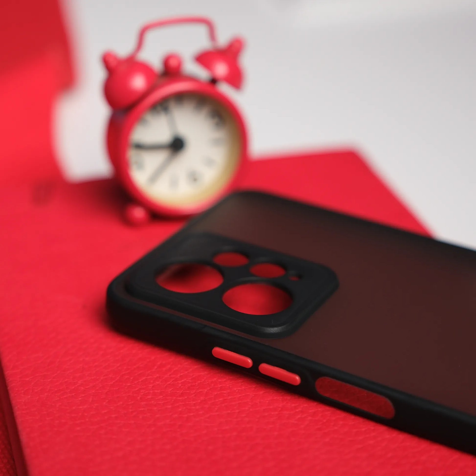 iPhone 17 Pro Max için Silikon Hux Kılıf