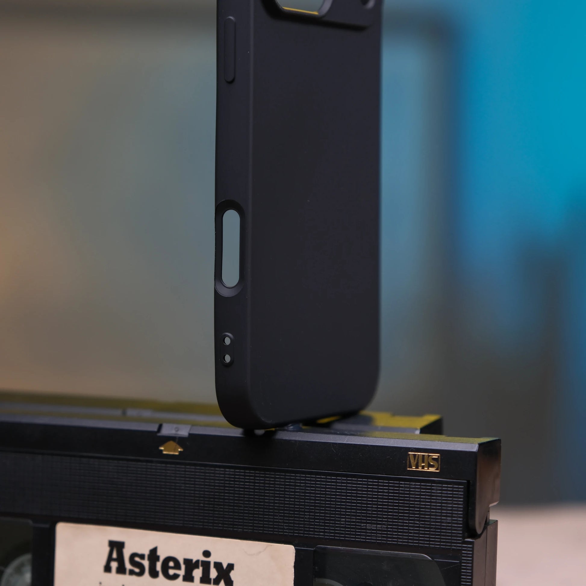 iPhone 17 için Renkli Silikon Mara Lansman Kılıf