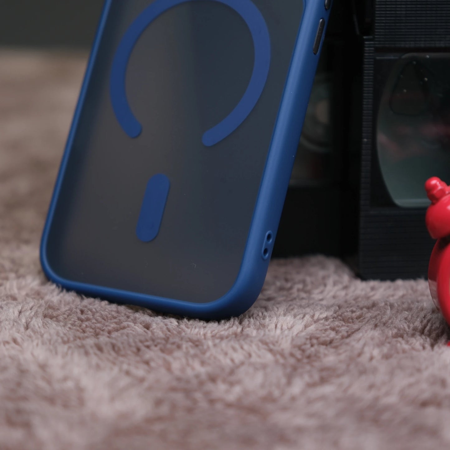 iPhone 11 Pro Max için Flet MagSafe'li Kılıf