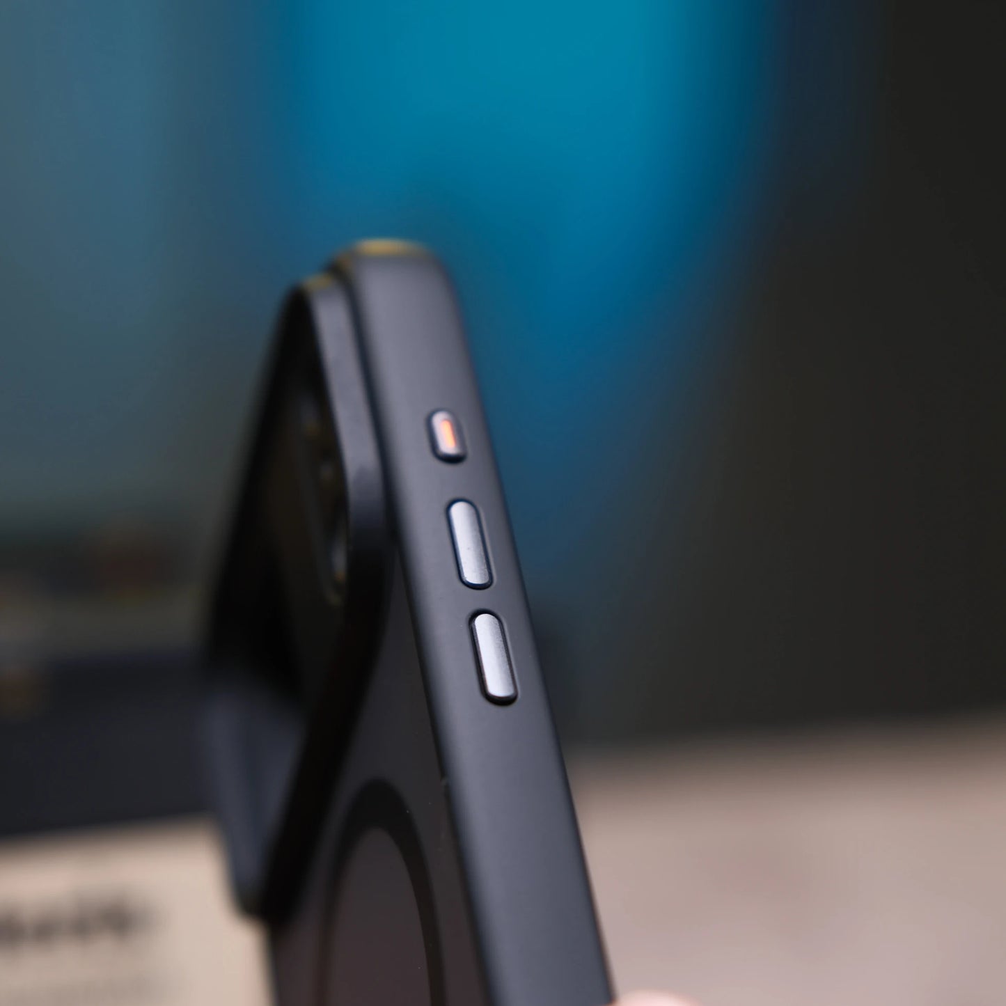 iPhone 8 için Flet MagSafe'li Kılıf