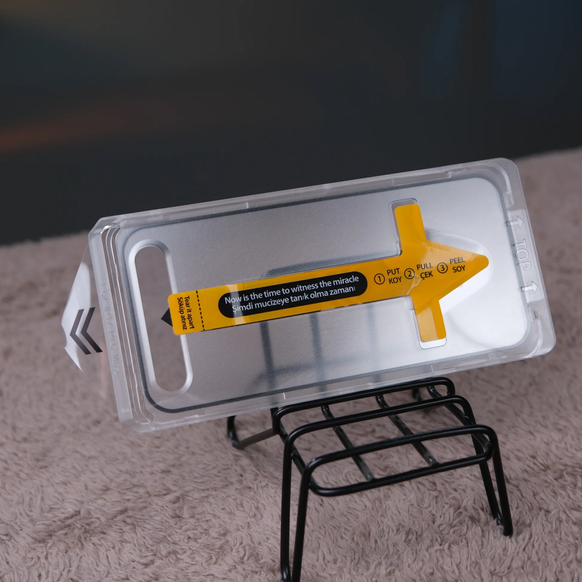 iPhone 14 Plus için Ekran Koruyucu - Kolay Uygulama Aparatlı