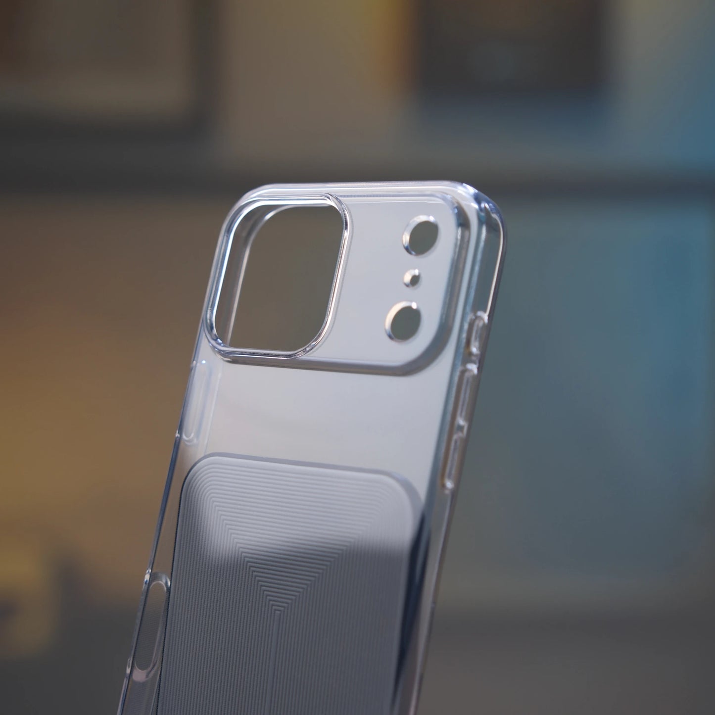 iPhone 17 Pro için Şeffaf Kılıf