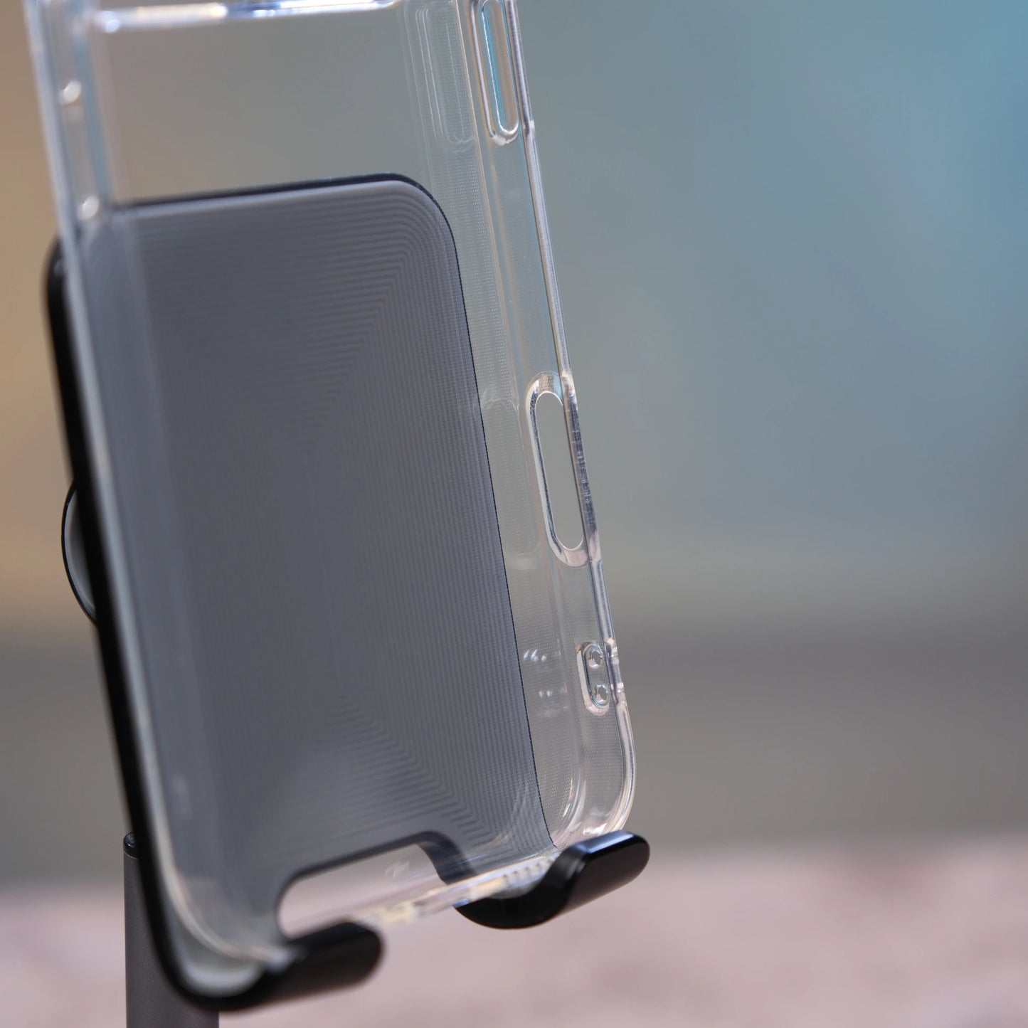 iPhone 17 Pro için Şeffaf Kılıf